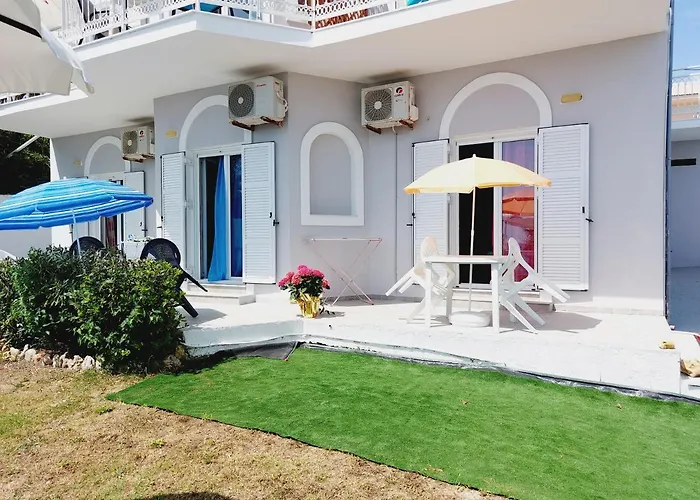 Leta Lägenhet Agios Georgios (Corfu)