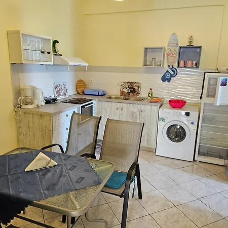 Leta Apartment Agios Georgios (Corfu)