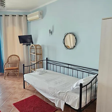Leta Apartment