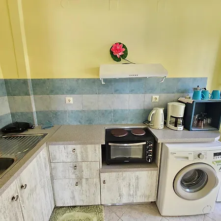 Leta Appartement Ágios Geórgios